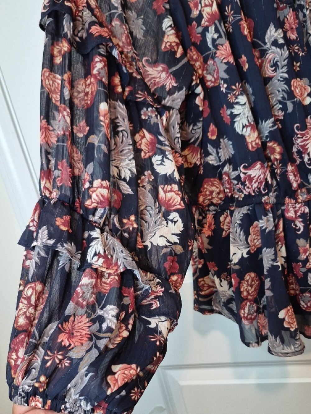 Maurices Navy Floral Peasant Blouse with Rose Print Size XL - Picture 5 of 12